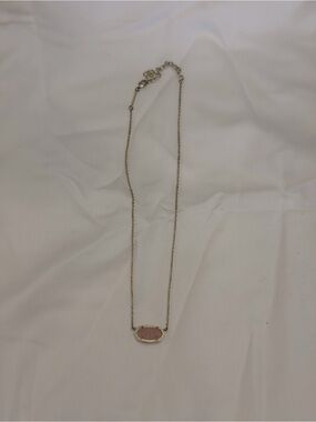 Kendra Scott Rose Pink Oval Pendant Necklace